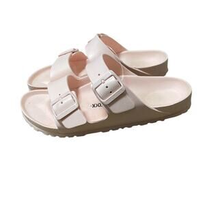 Pale pink light pink Birkenstock sandals